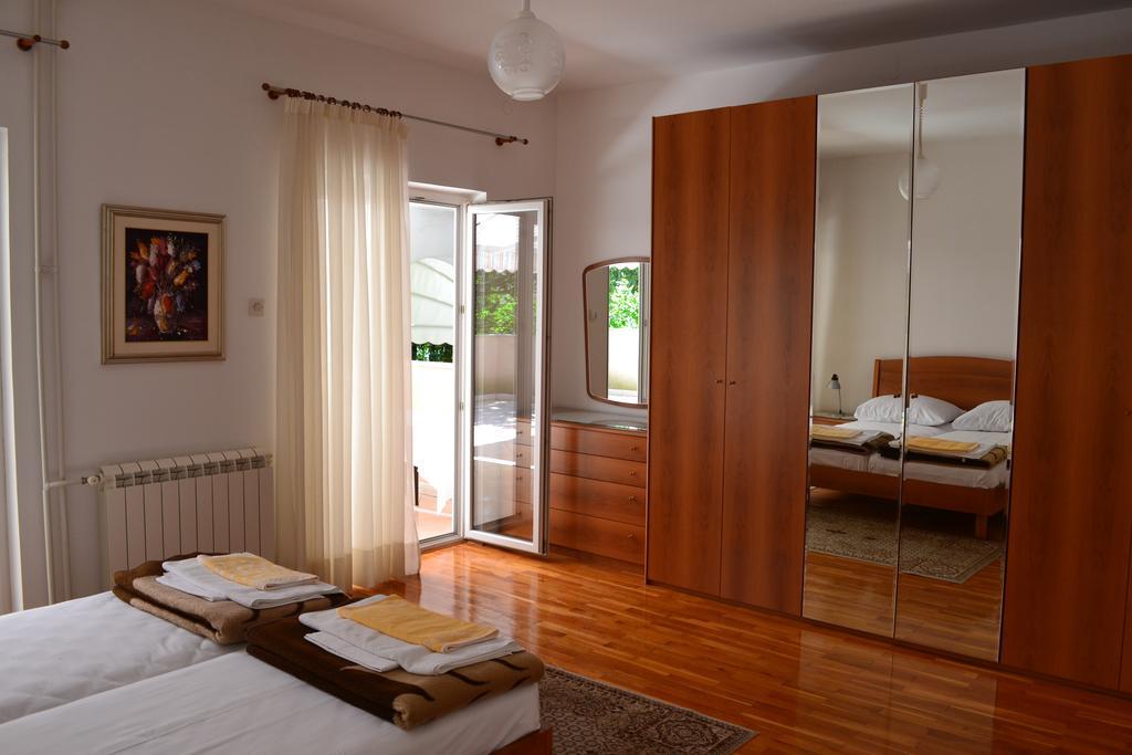 Apartments Monfiorenzo Rovinj Exteriör bild